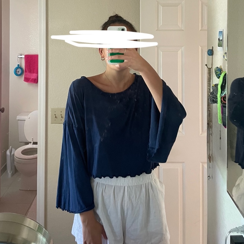 Free People Loose Long Sleeve Tee in Navy size medium